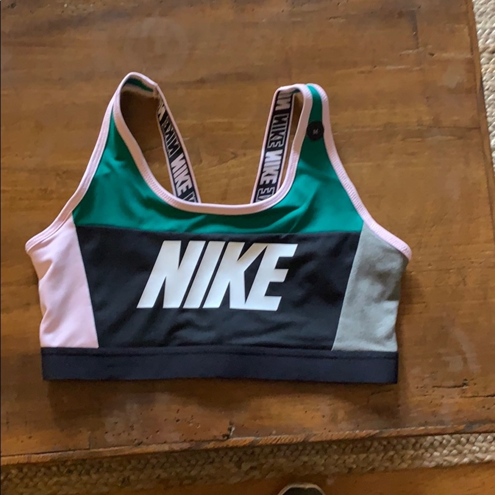 Nike Medium Sports Bra